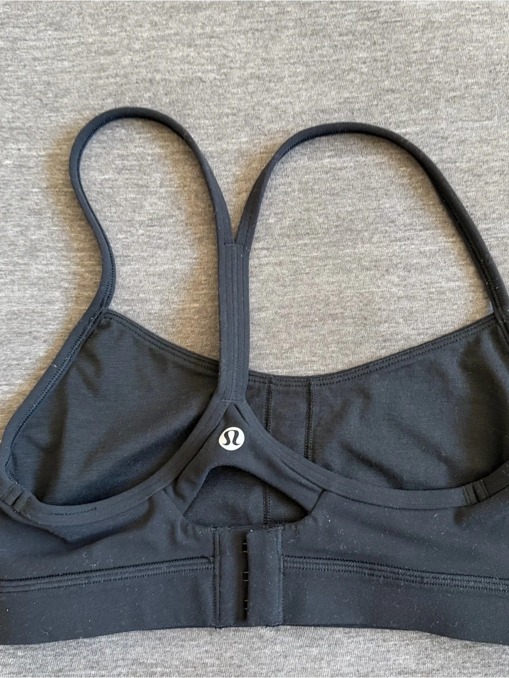lululemon athletica Flow Y Adjustable Yoga Bra size 4